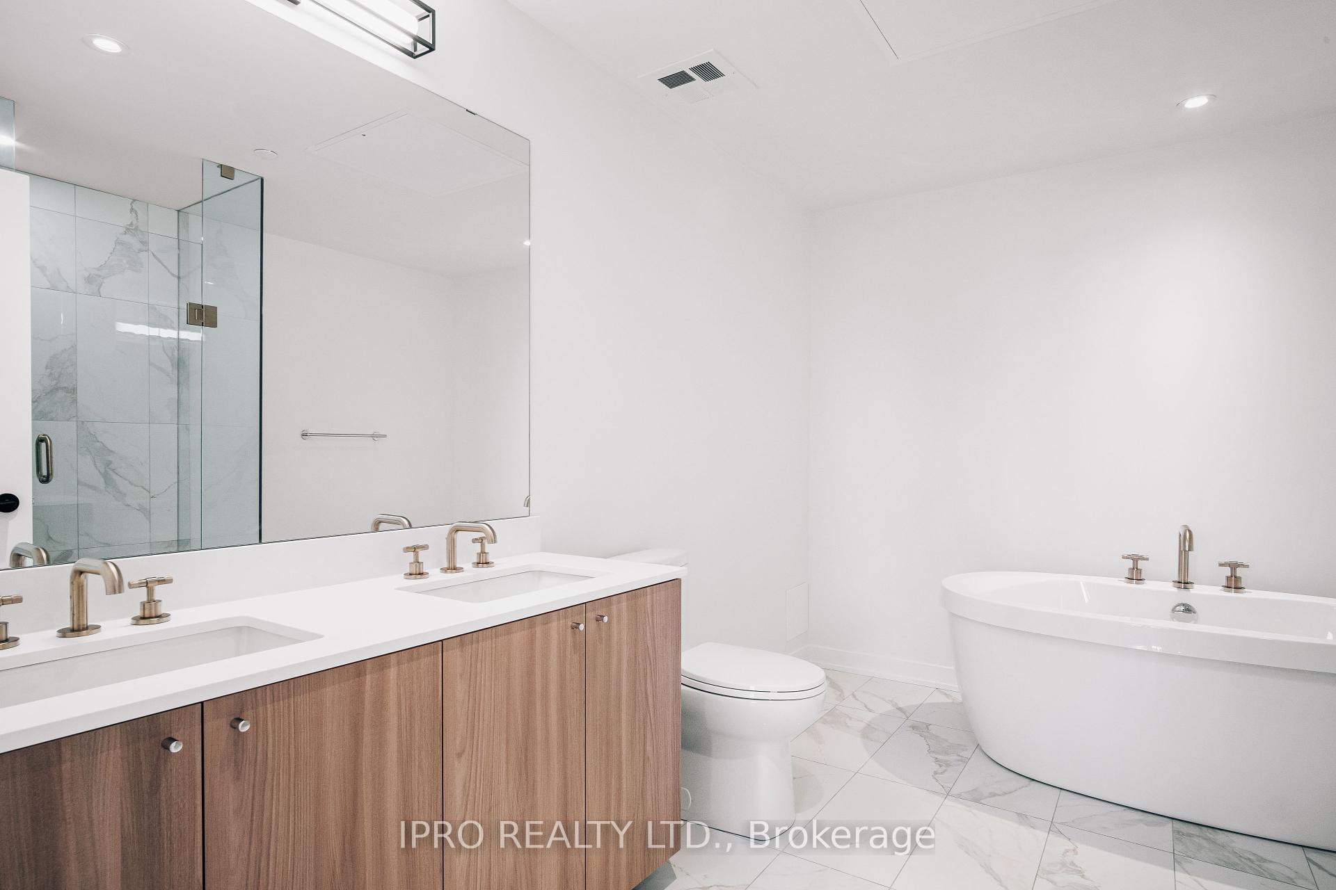 #903 - 123 Portland St, Toronto, ON M5V2N4 | 3 Bedroom 4 Bathroom Condo Apt | Image 18