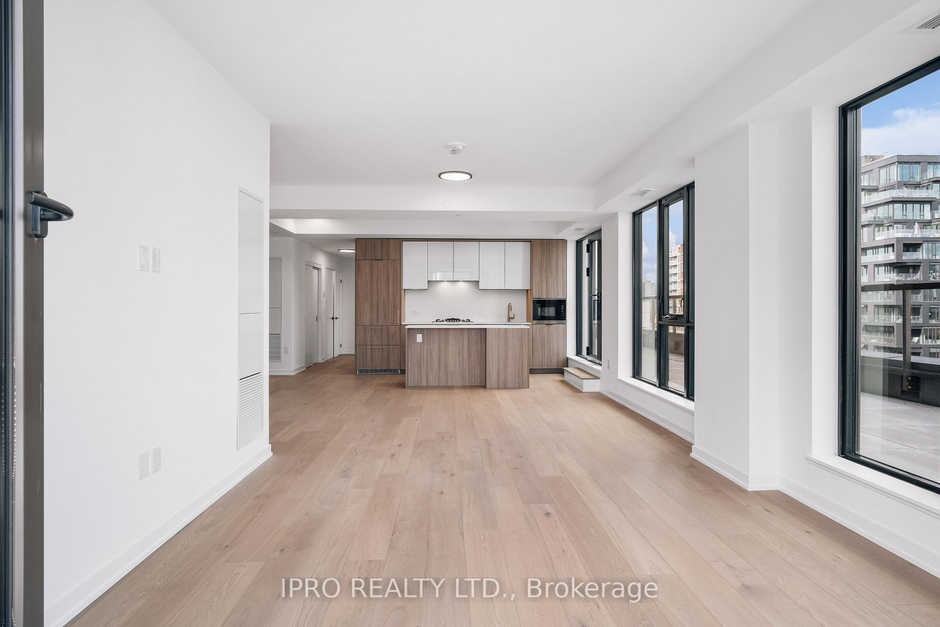 #903 - 123 Portland St, Toronto, ON M5V2N4 | 3 Bedroom 4 Bathroom Condo Apt | Image 4