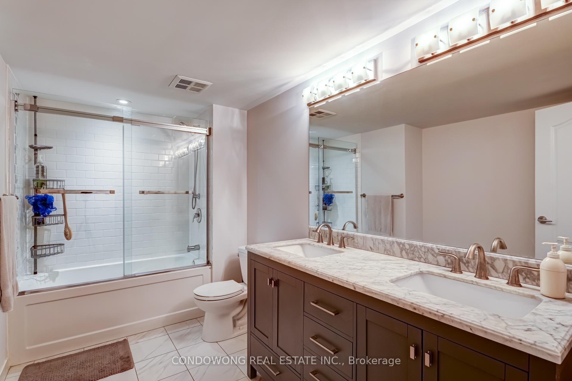 #501 - 25 The Esplanade, Toronto, ON M5E1W5 | 2 Bedroom 1 Bathroom Condo Apt | Image 15