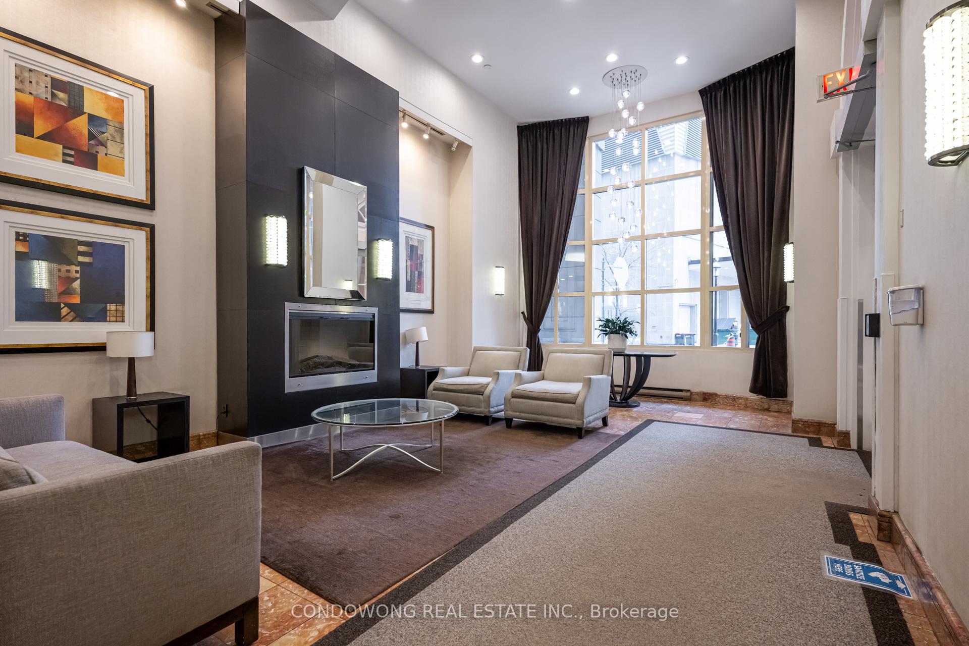 #501 - 25 The Esplanade, Toronto, ON M5E1W5 | 2 Bedroom 1 Bathroom Condo Apt | Image 20