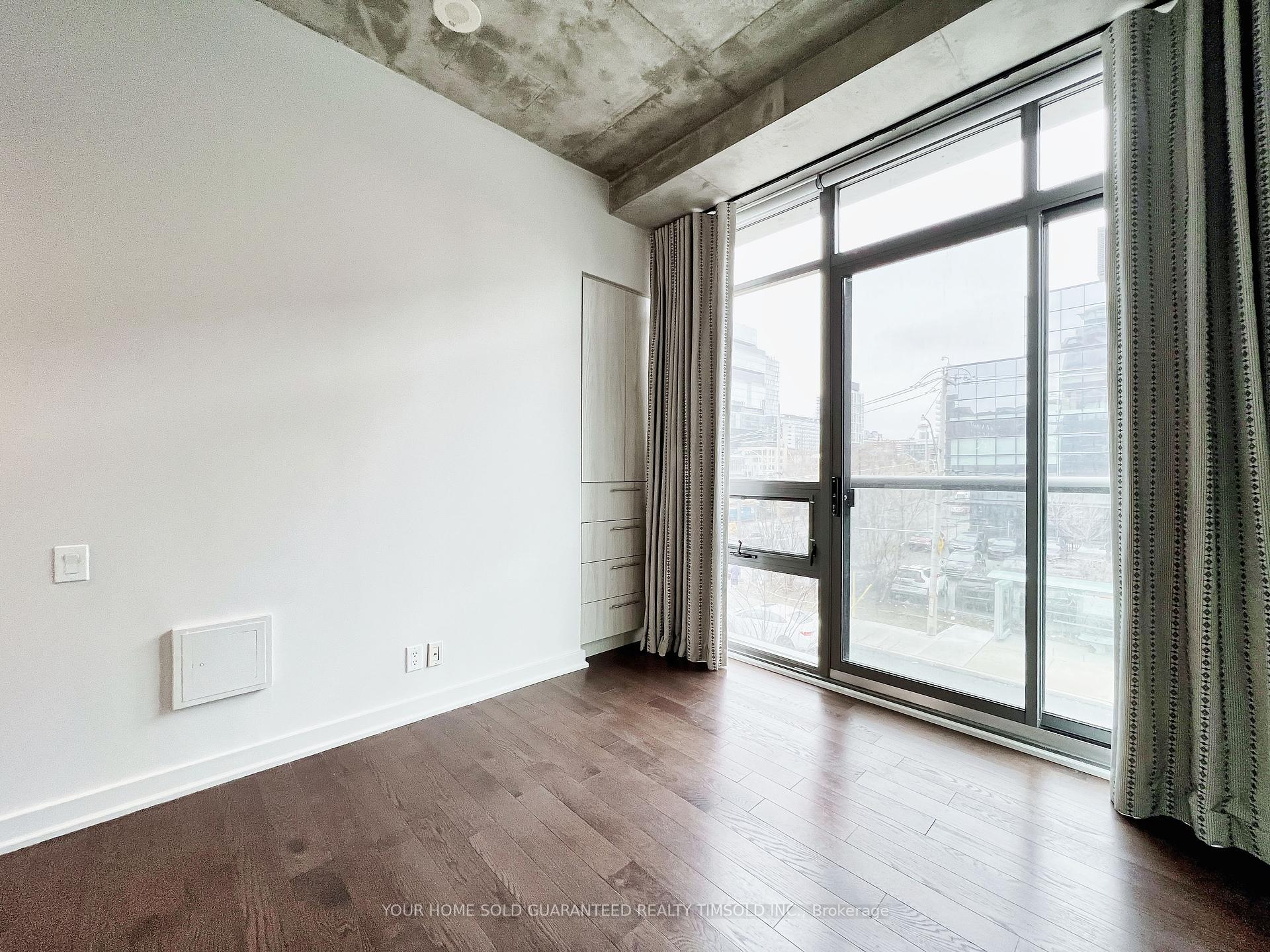 #212 - 33 Mill St, Toronto, ON M5A3R3 | 2 Bedroom 2 Bathroom Condo Apt | Image 18