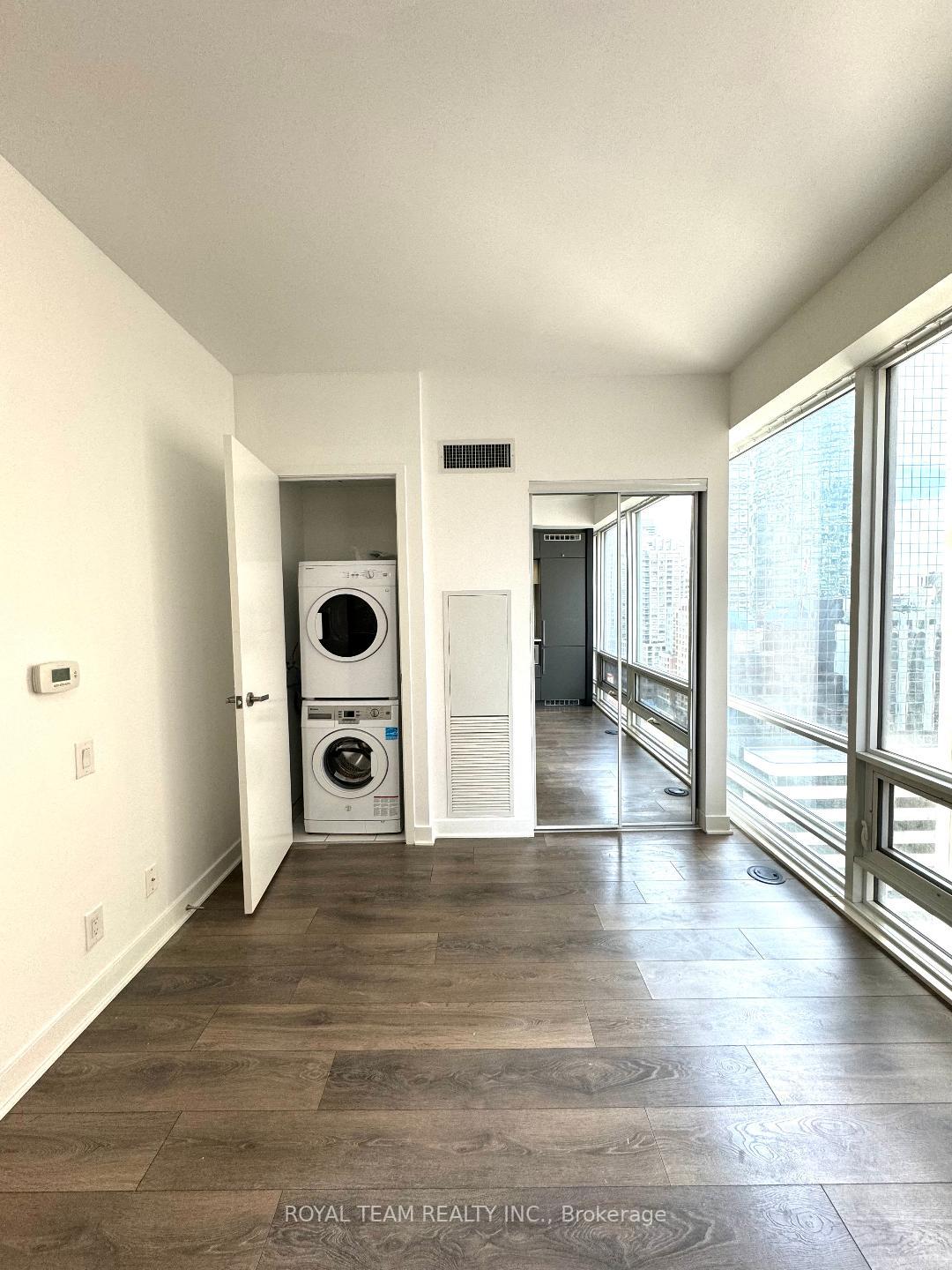 #1704 - 15 Grenville St, Toronto, ON M4Y0B9 | 0 Bedroom 1 Bathroom Condo Apt | Image 5