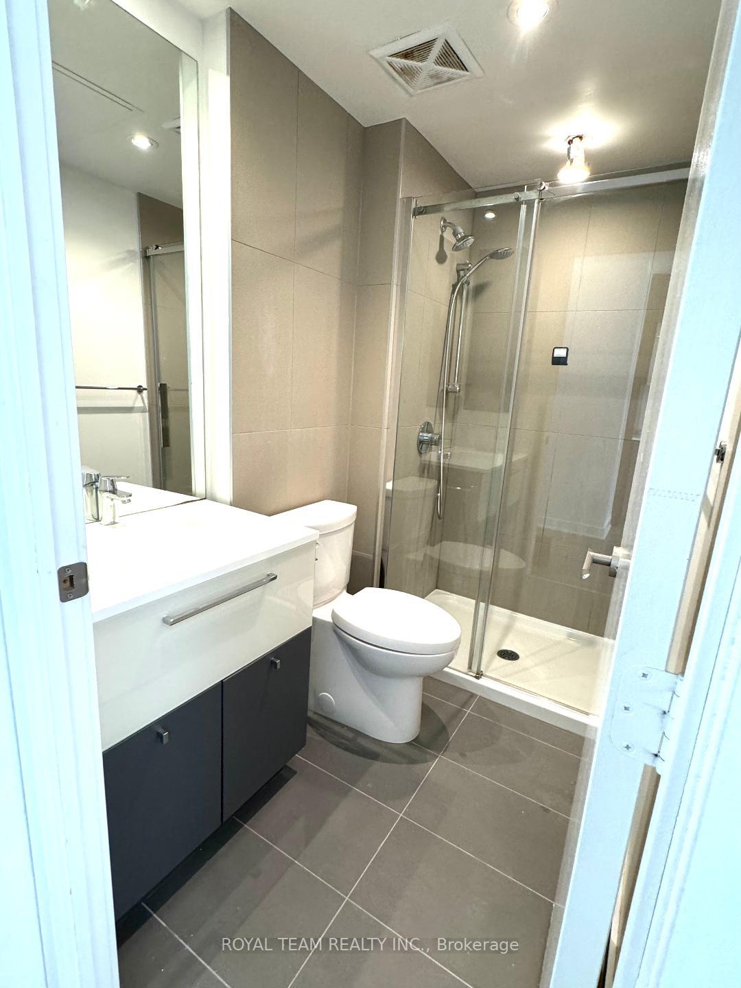 #1704 - 15 Grenville St, Toronto, ON M4Y0B9 | 0 Bedroom 1 Bathroom Condo Apt | Image 6