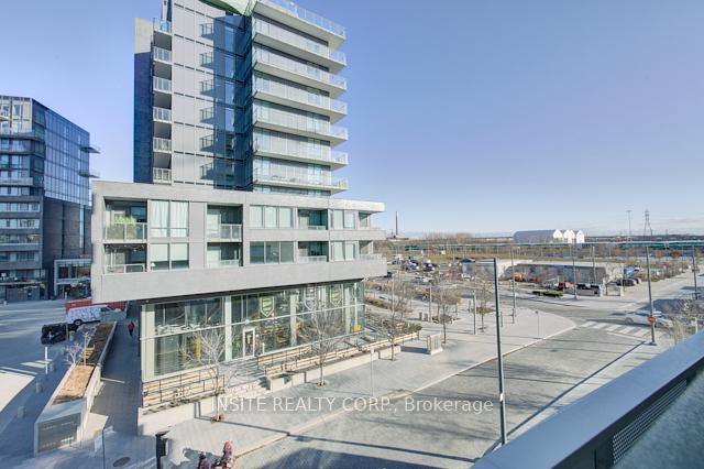 #401 - 60 Tannery Rd, Toronto, ON M5A0S8 | 2 Bedroom 2 Bathroom Condo Apt | Image 22