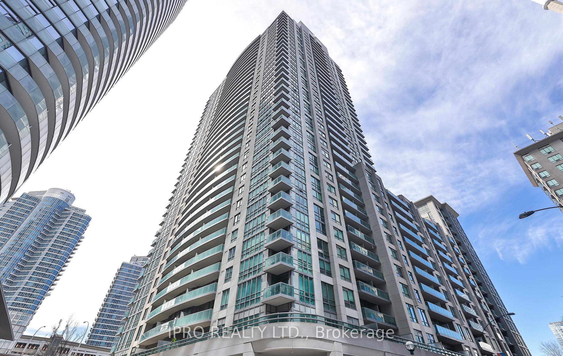 #211 - 19 Grand Trunk Cres, Toronto, ON M5J3A3 | 2 Bedroom 2 Bathroom Condo Apt | Image 32