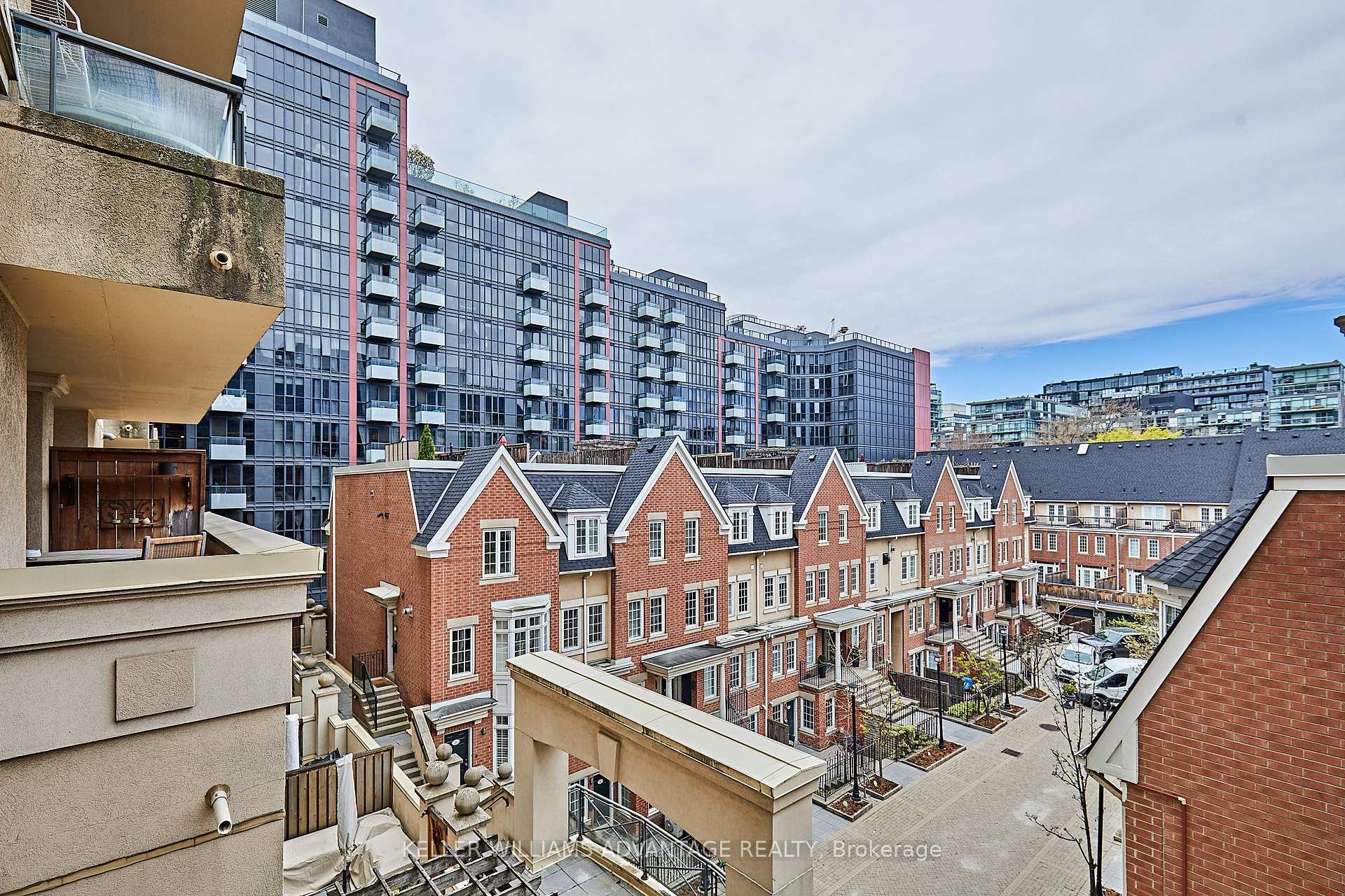 #423 - 550 Front St W, Toronto, ON M5V3N5 | 1 Bedroom 1 Bathroom Condo Apt | Image 14