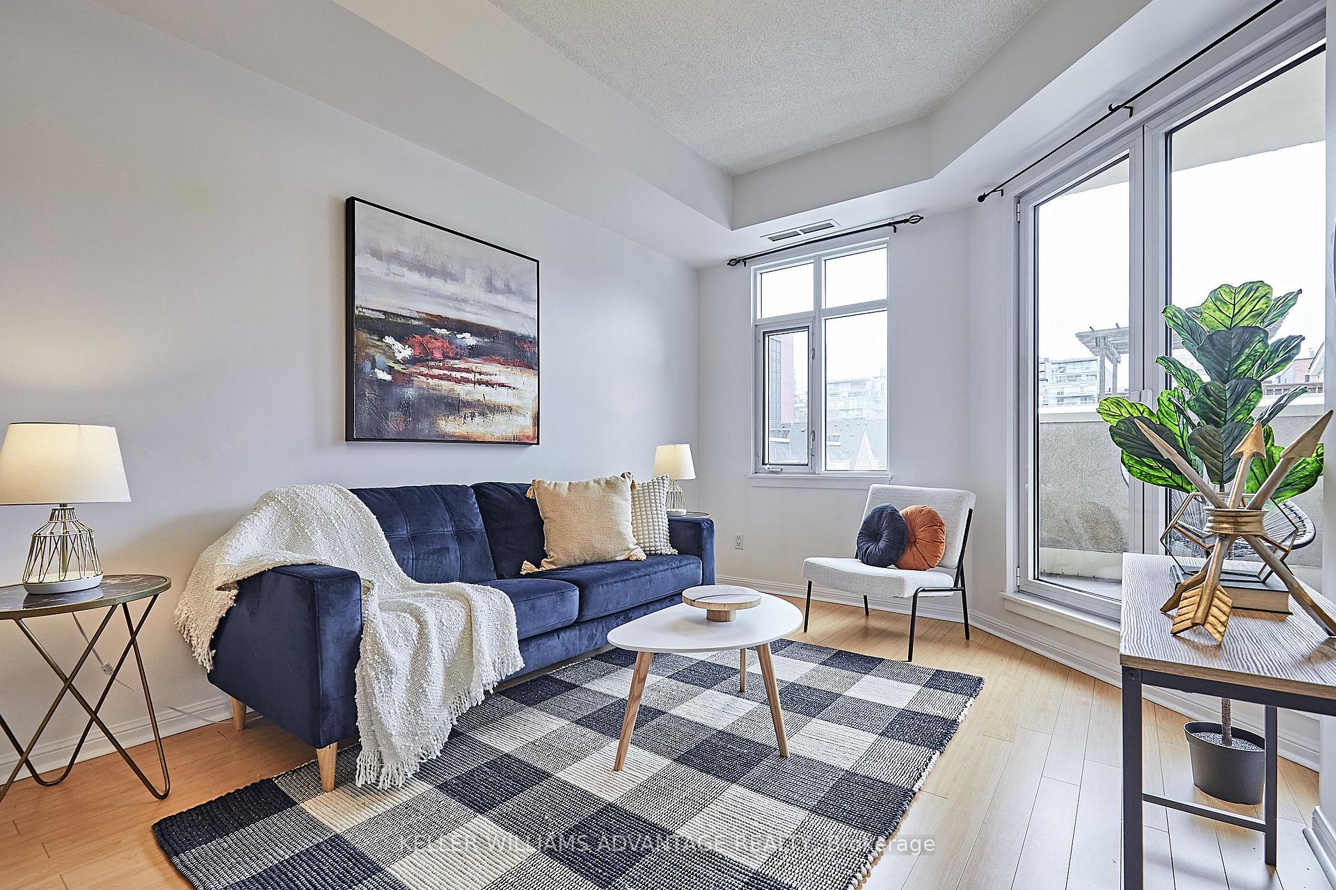 #423 - 550 Front St W, Toronto, ON M5V3N5 | 1 Bedroom 1 Bathroom Condo Apt | Image 3