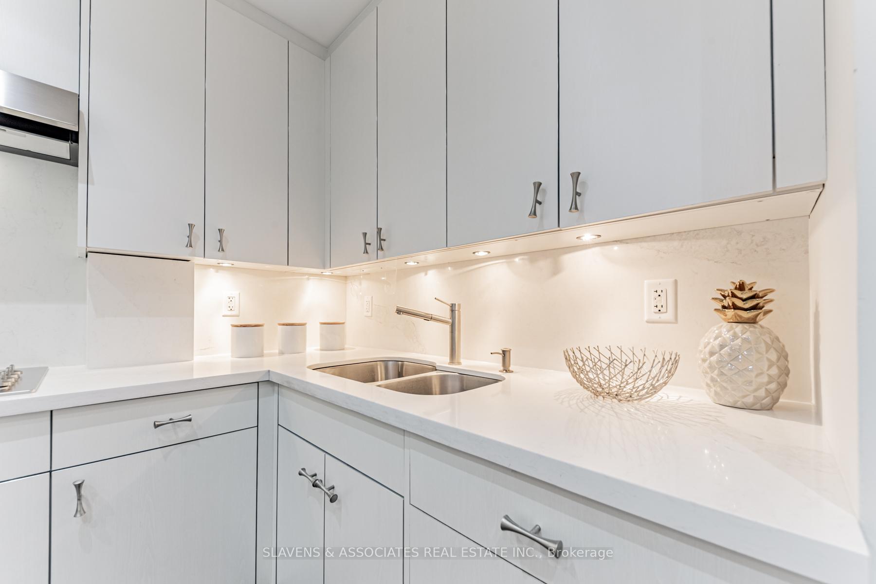 #1002 - 68 Yorkville Ave, Toronto, ON M5R3V7 | 2 Bedroom 3 Bathroom Condo Apt | Image 16