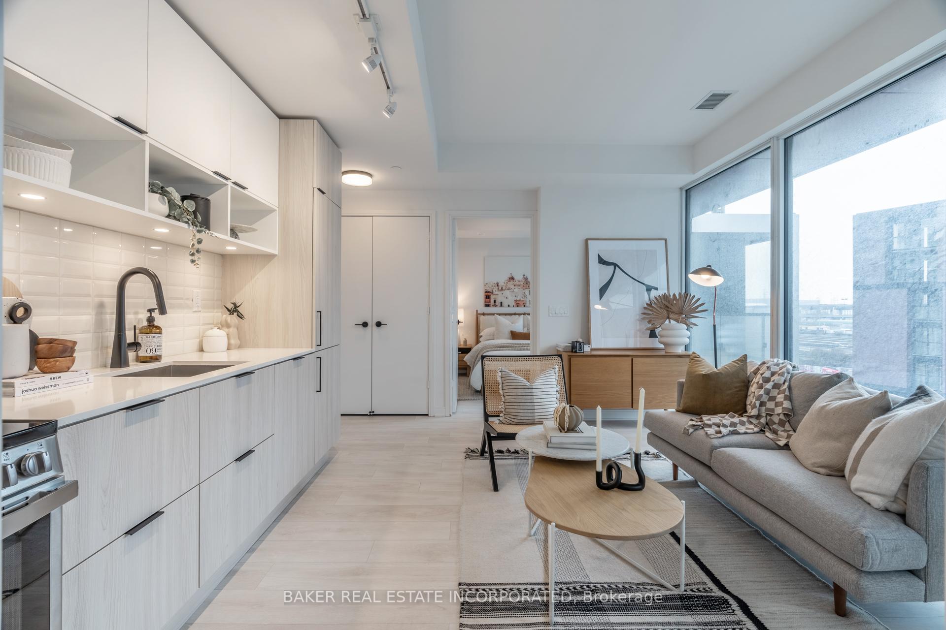 #S550 - 180 Mill St, Toronto, ON M5A0V7 | 1 Bedroom 1 Bathroom Condo Apt | Image 2