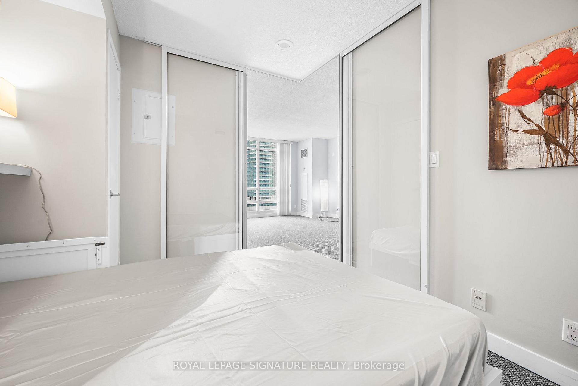 #2309 - 381 Front St, Toronto, ON M5V3R8 | 1 Bedroom 1 Bathroom Condo Apt | Image 15