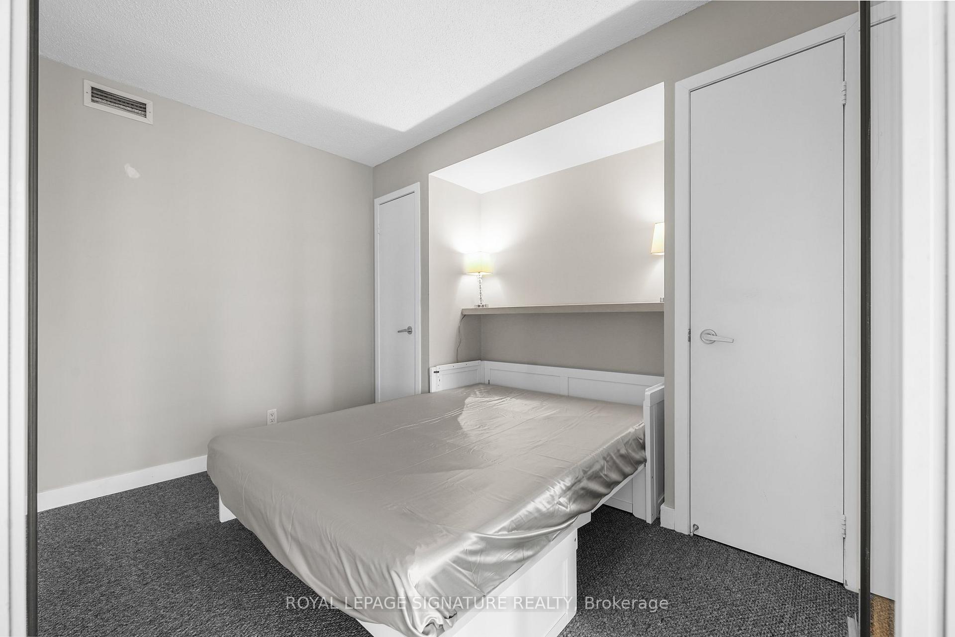#2309 - 381 Front St, Toronto, ON M5V3R8 | 1 Bedroom 1 Bathroom Condo Apt | Image 16