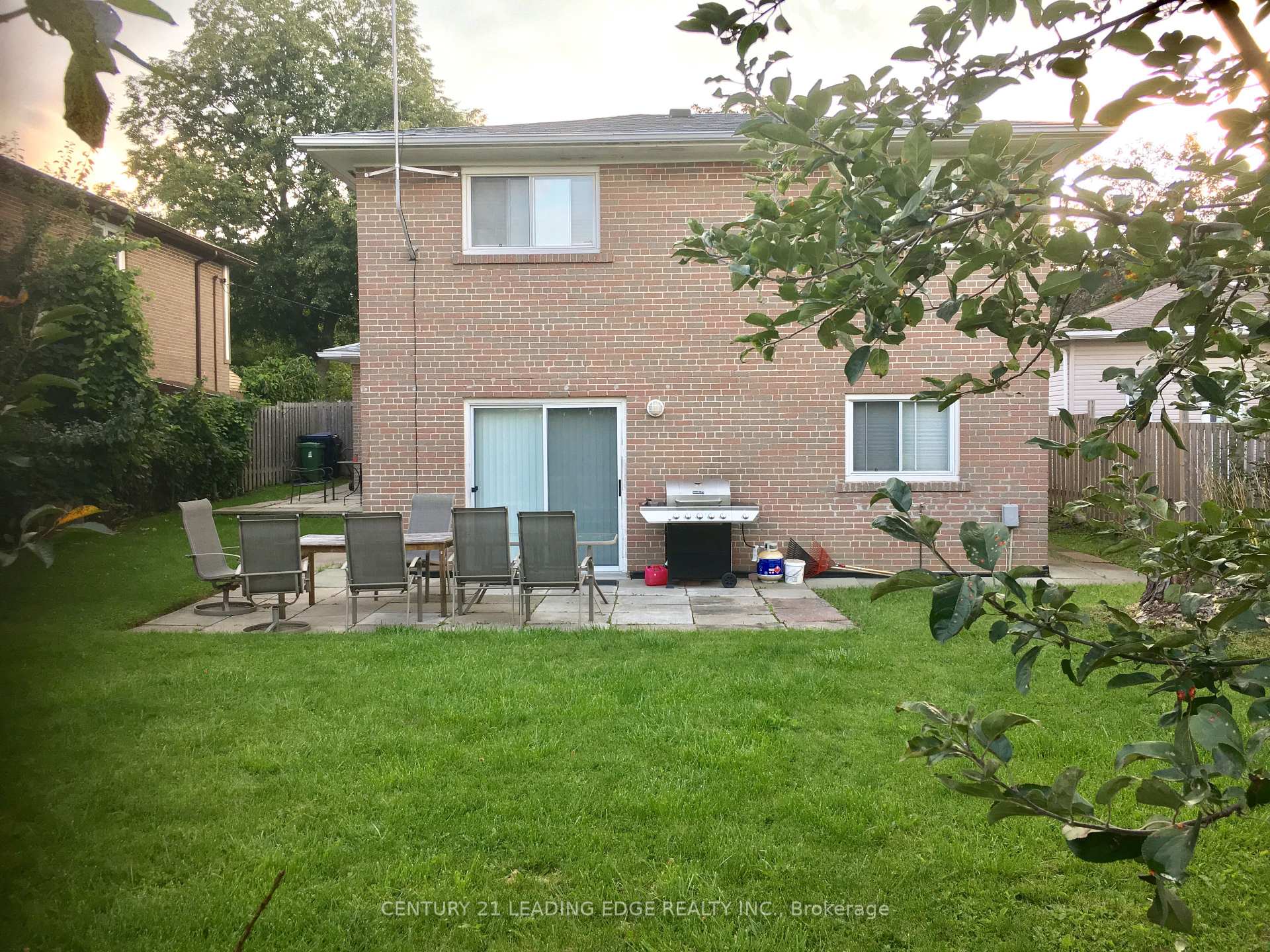 23 Lesgay Cres, Toronto, ON M2J2H9 | 3 Bedroom 2 Bathroom Detached House | Image 5
