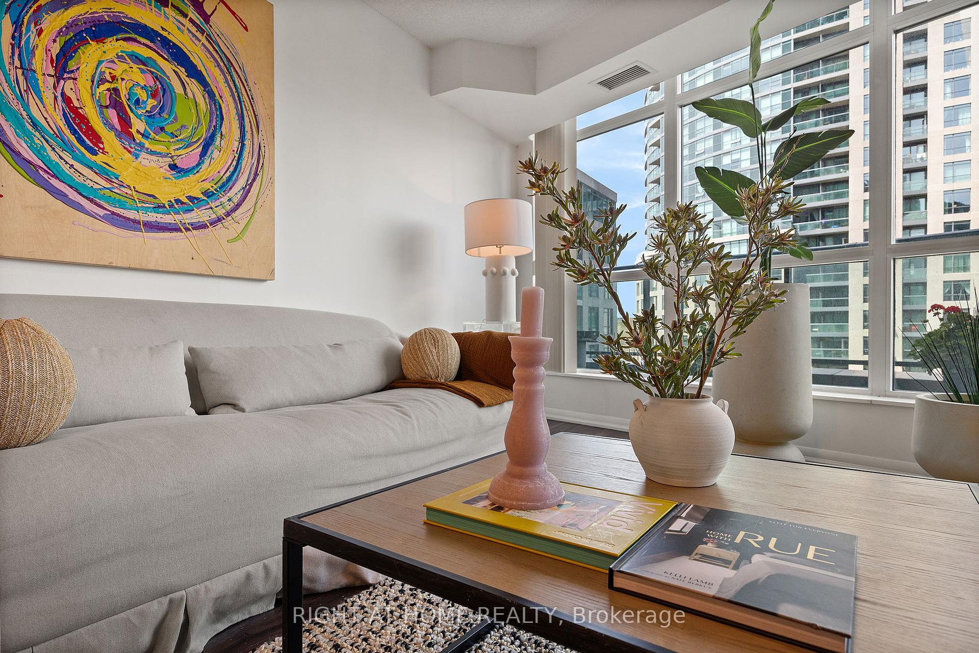 #419 - 215 Fort York Blvd, Toronto, ON M5V4A2 | 2 Bedroom 2 Bathroom Condo Apt | Image 16