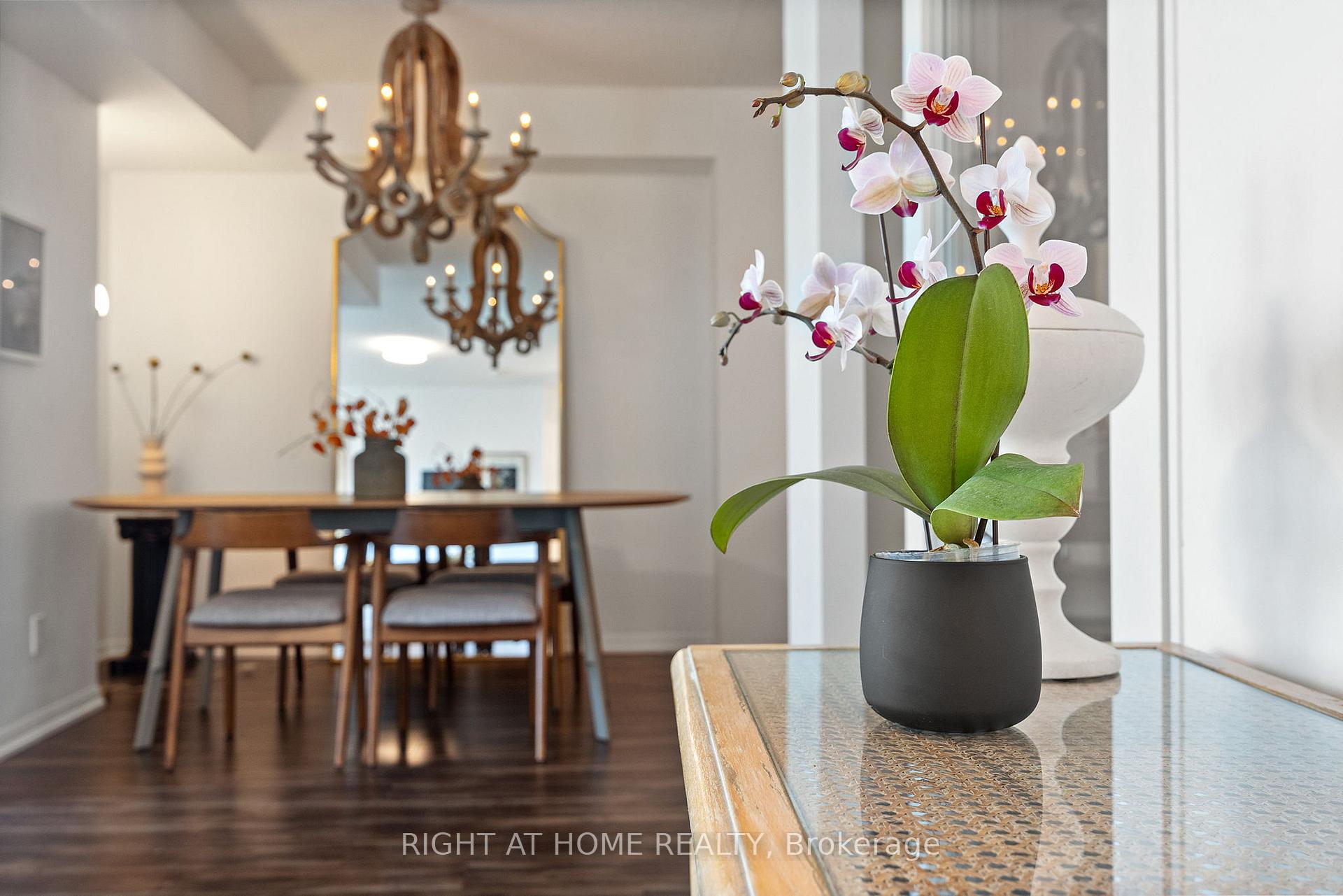 #419 - 215 Fort York Blvd, Toronto, ON M5V4A2 | 2 Bedroom 2 Bathroom Condo Apt | Image 17