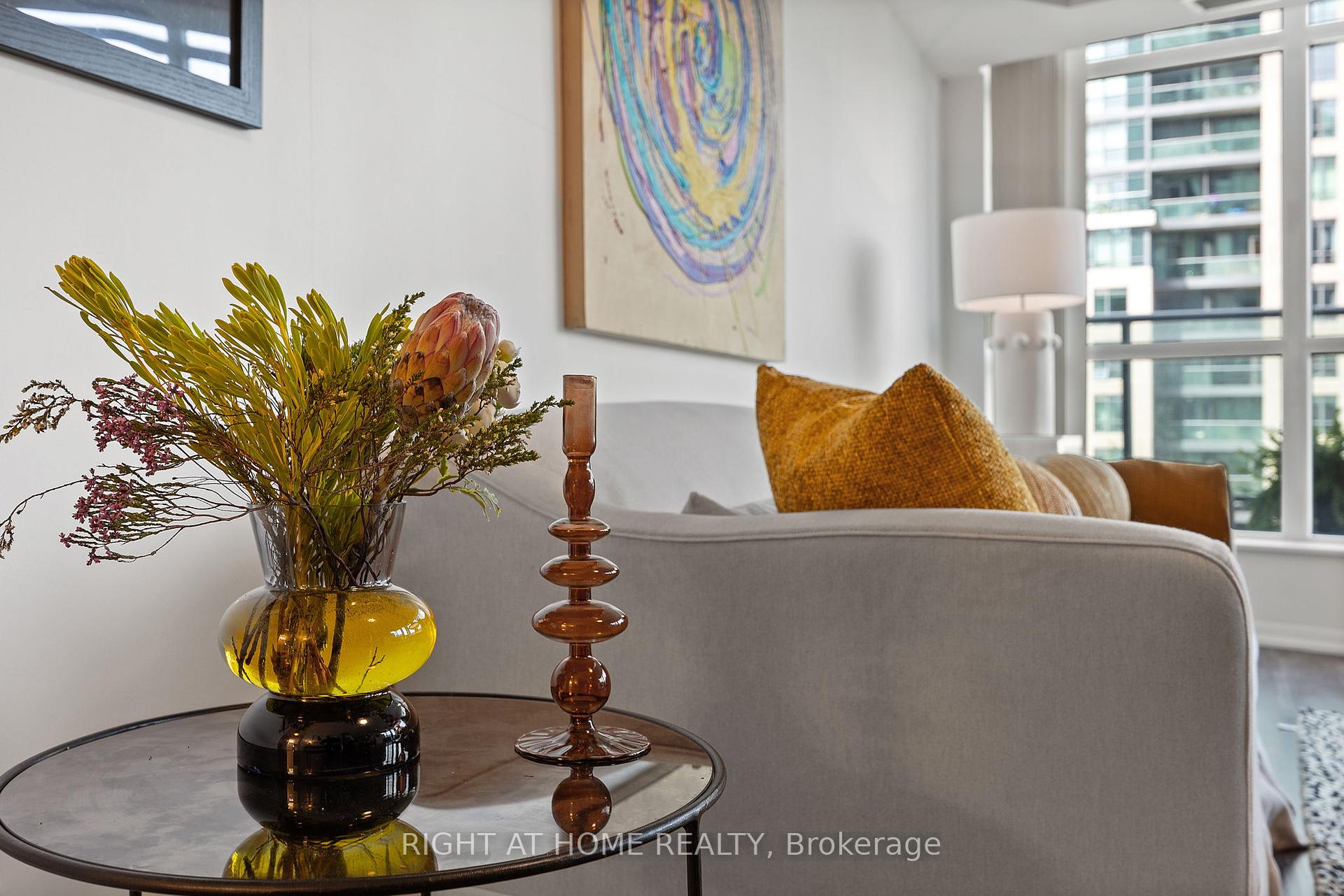 #419 - 215 Fort York Blvd, Toronto, ON M5V4A2 | 2 Bedroom 2 Bathroom Condo Apt | Image 21