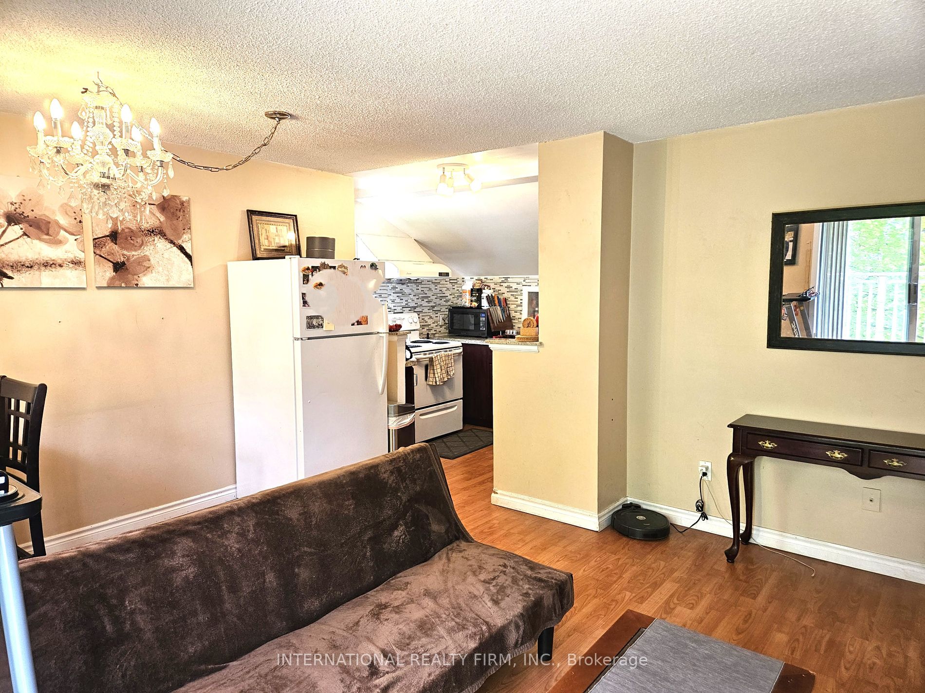 201 Bishop Ave, Toronto, ON M2M1Z7 | 5 Bedroom 3 Bathroom Detached House | Image 19