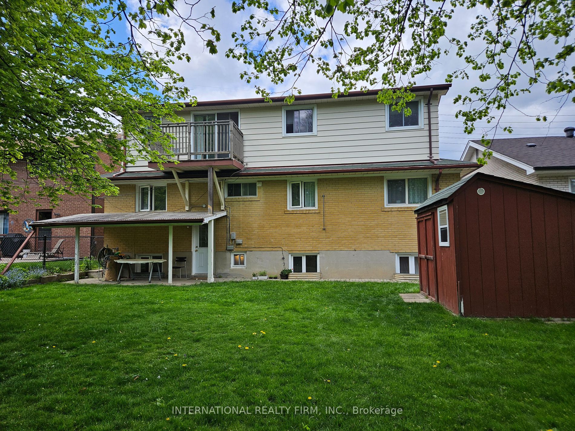 201 Bishop Ave, Toronto, ON M2M1Z7 | 5 Bedroom 3 Bathroom Detached House | Image 25