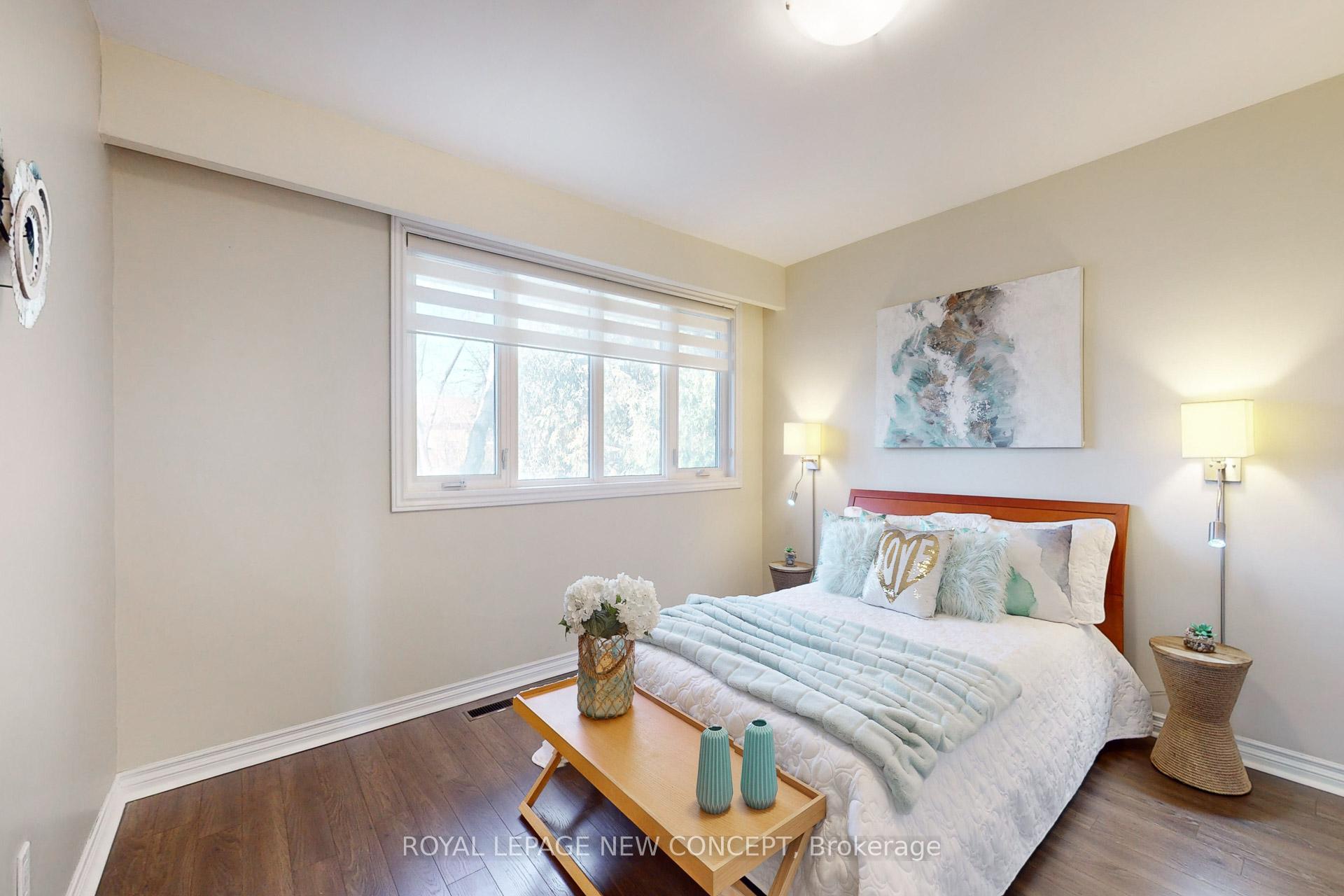 24 Fleetwell Crt, Toronto, ON M2R1L3 | 4 Bedroom 3 Bathroom Detached House | Image 12