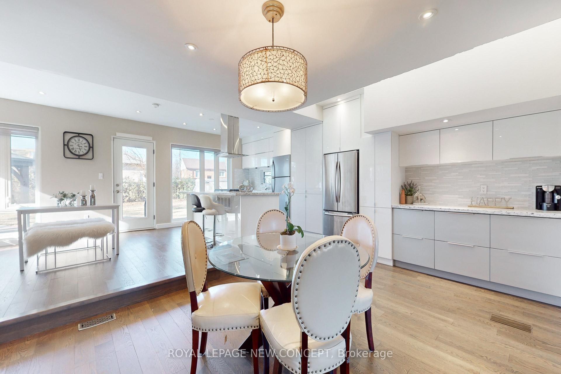 24 Fleetwell Crt, Toronto, ON M2R1L3 | 4 Bedroom 3 Bathroom Detached House | Image 29