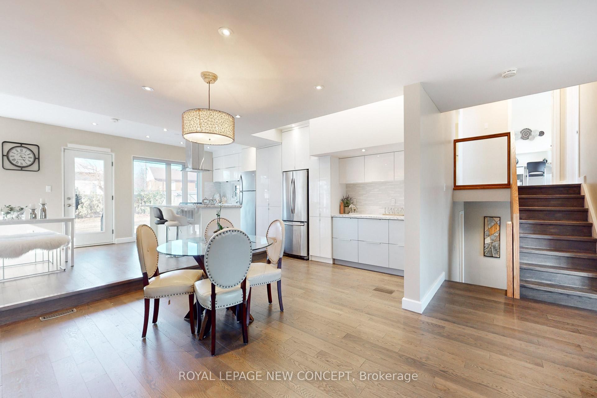 24 Fleetwell Crt, Toronto, ON M2R1L3 | 4 Bedroom 3 Bathroom Detached House | Image 5