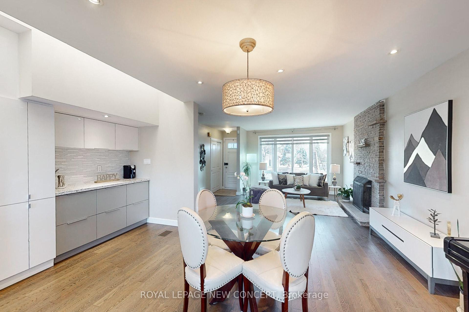 24 Fleetwell Crt, Toronto, ON M2R1L3 | 4 Bedroom 3 Bathroom Detached House | Image 6