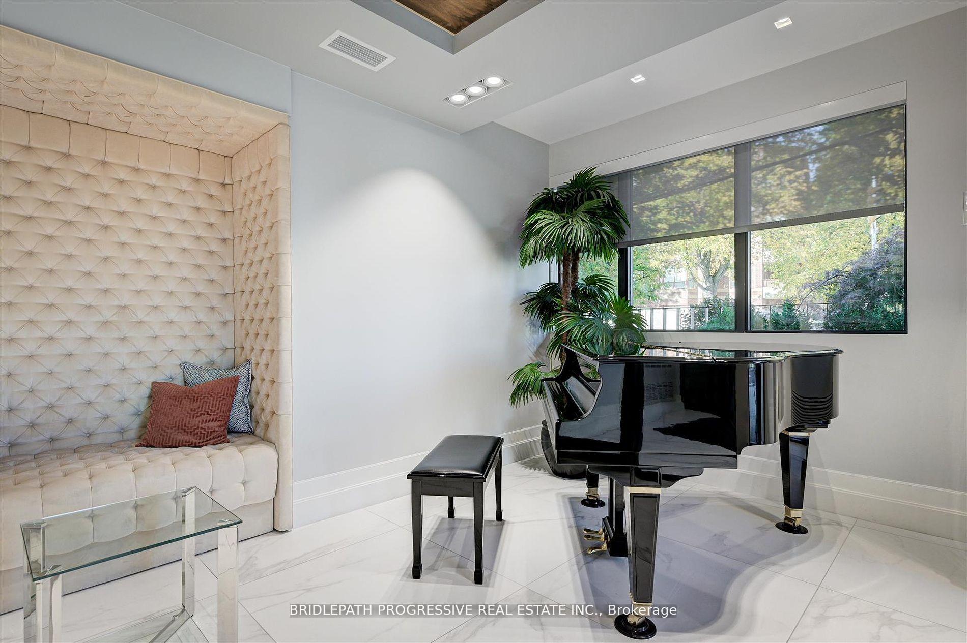 #401 - 3 Southvale Dr, Toronto, ON M4G1G2 | 2 Bedroom 2 Bathroom Condo Apt | Image 35