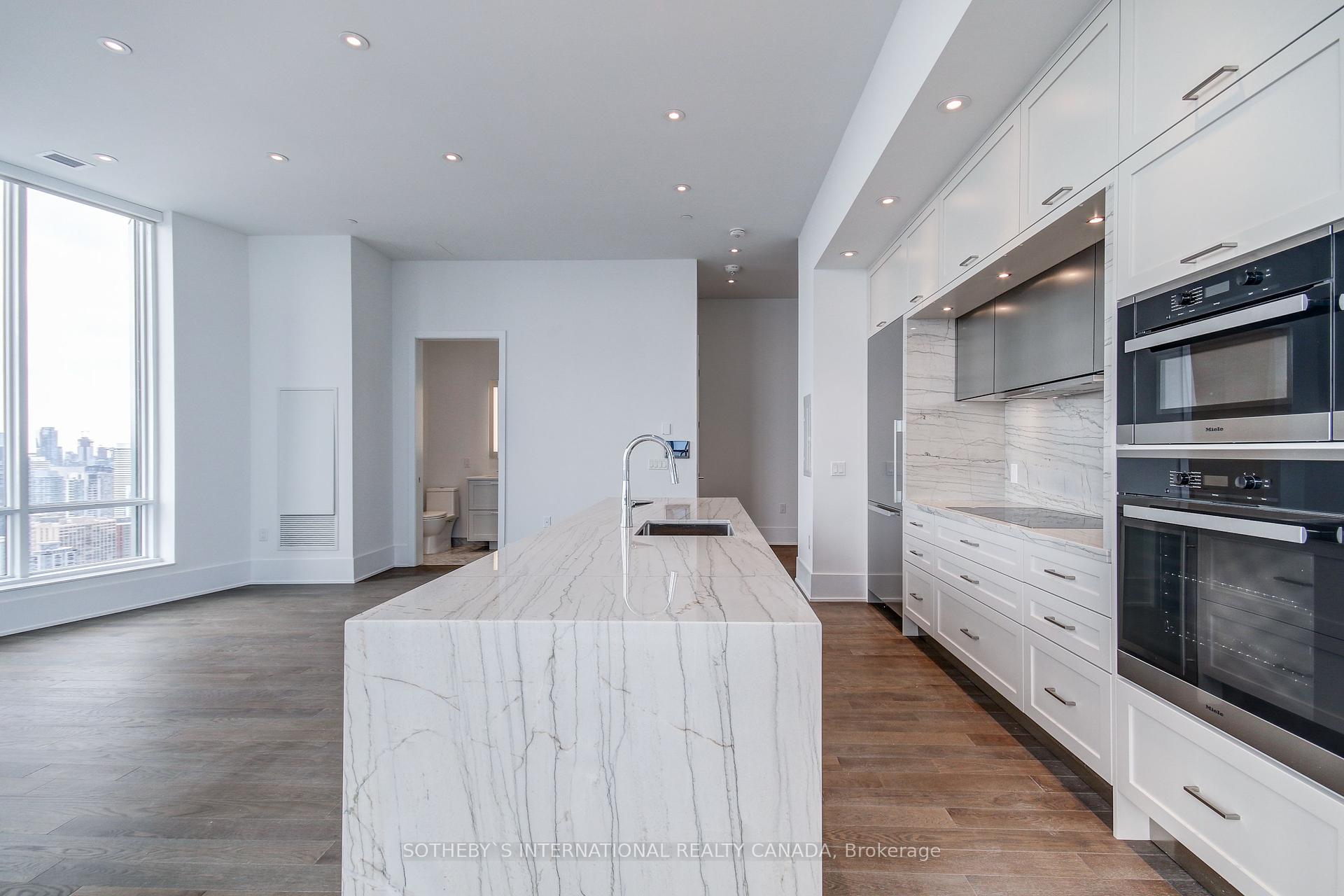 #PH07 - 575 Bloor St E, Toronto, ON M4W0B2 | 3 Bedroom 4 Bathroom Condo Apt | Image 11