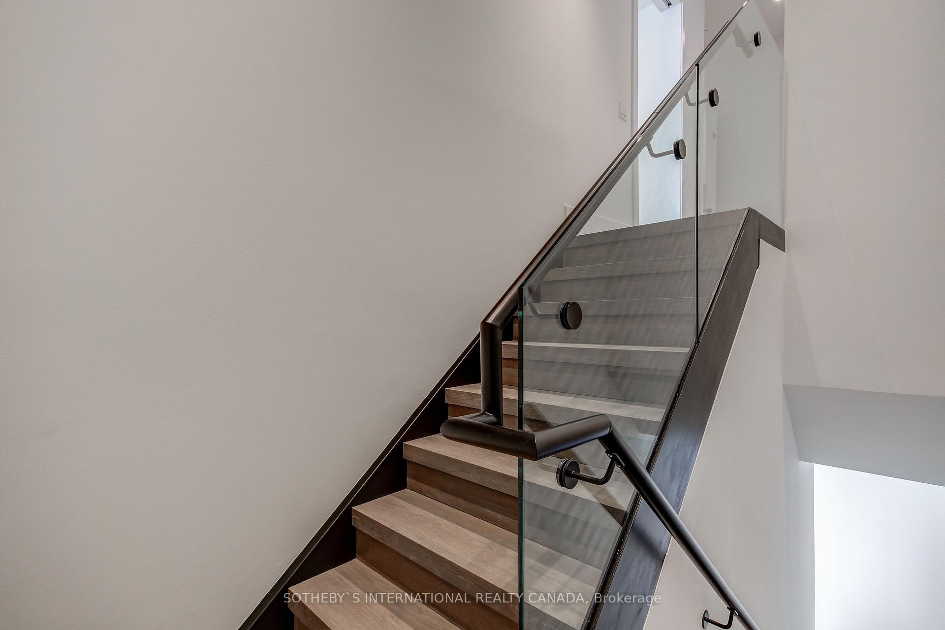 #PH07 - 575 Bloor St E, Toronto, ON M4W0B2 | 3 Bedroom 4 Bathroom Condo Apt | Image 20