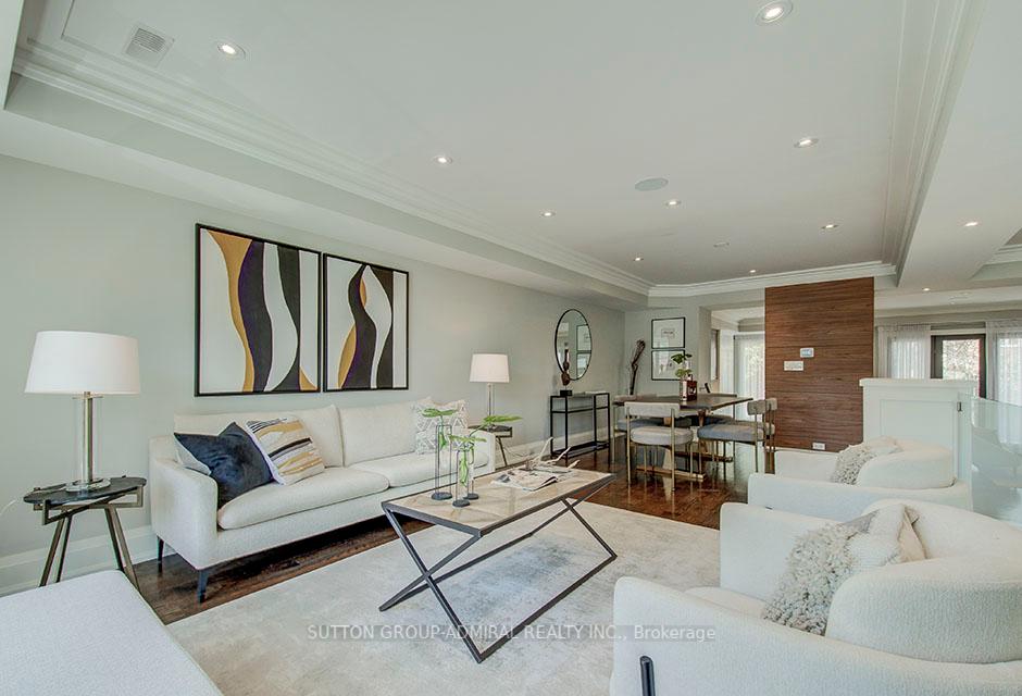 100 Parklea Dr, Toronto, ON M4G2J8 | 4 Bedroom 6 Bathroom Detached House | Image 12