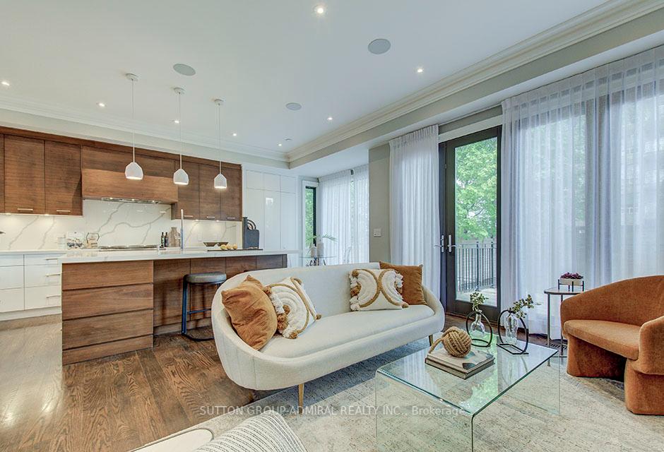 100 Parklea Dr, Toronto, ON M4G2J8 | 4 Bedroom 6 Bathroom Detached House | Image 20