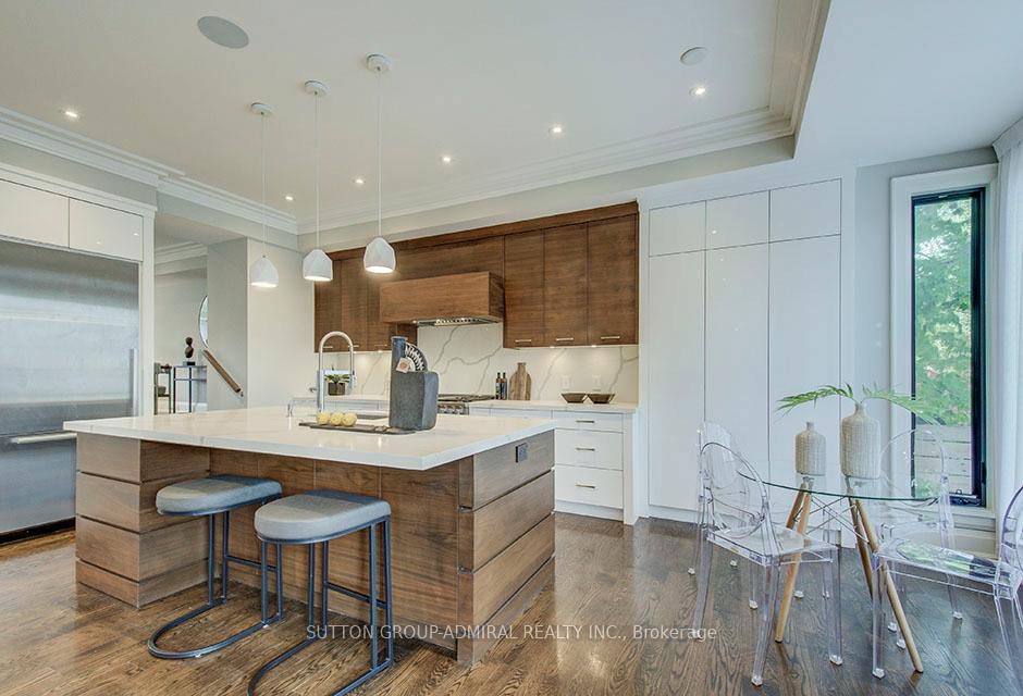 100 Parklea Dr, Toronto, ON M4G2J8 | 4 Bedroom 6 Bathroom Detached House | Image 23