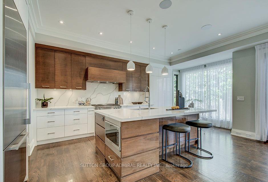 100 Parklea Dr, Toronto, ON M4G2J8 | 4 Bedroom 6 Bathroom Detached House | Image 24