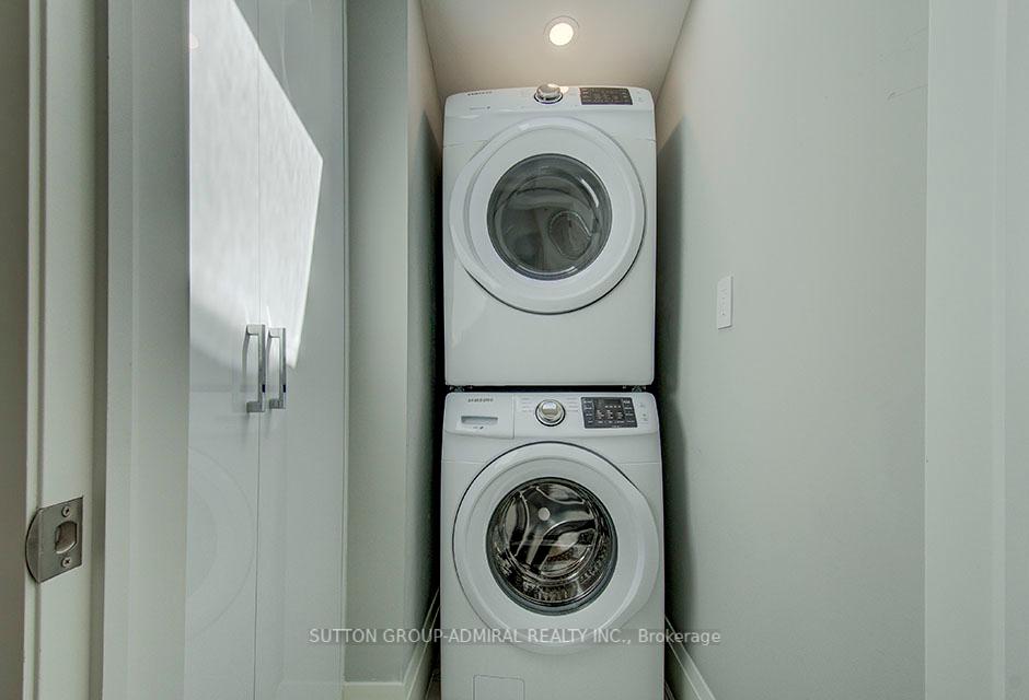 100 Parklea Dr, Toronto, ON M4G2J8 | 4 Bedroom 6 Bathroom Detached House | Image 39