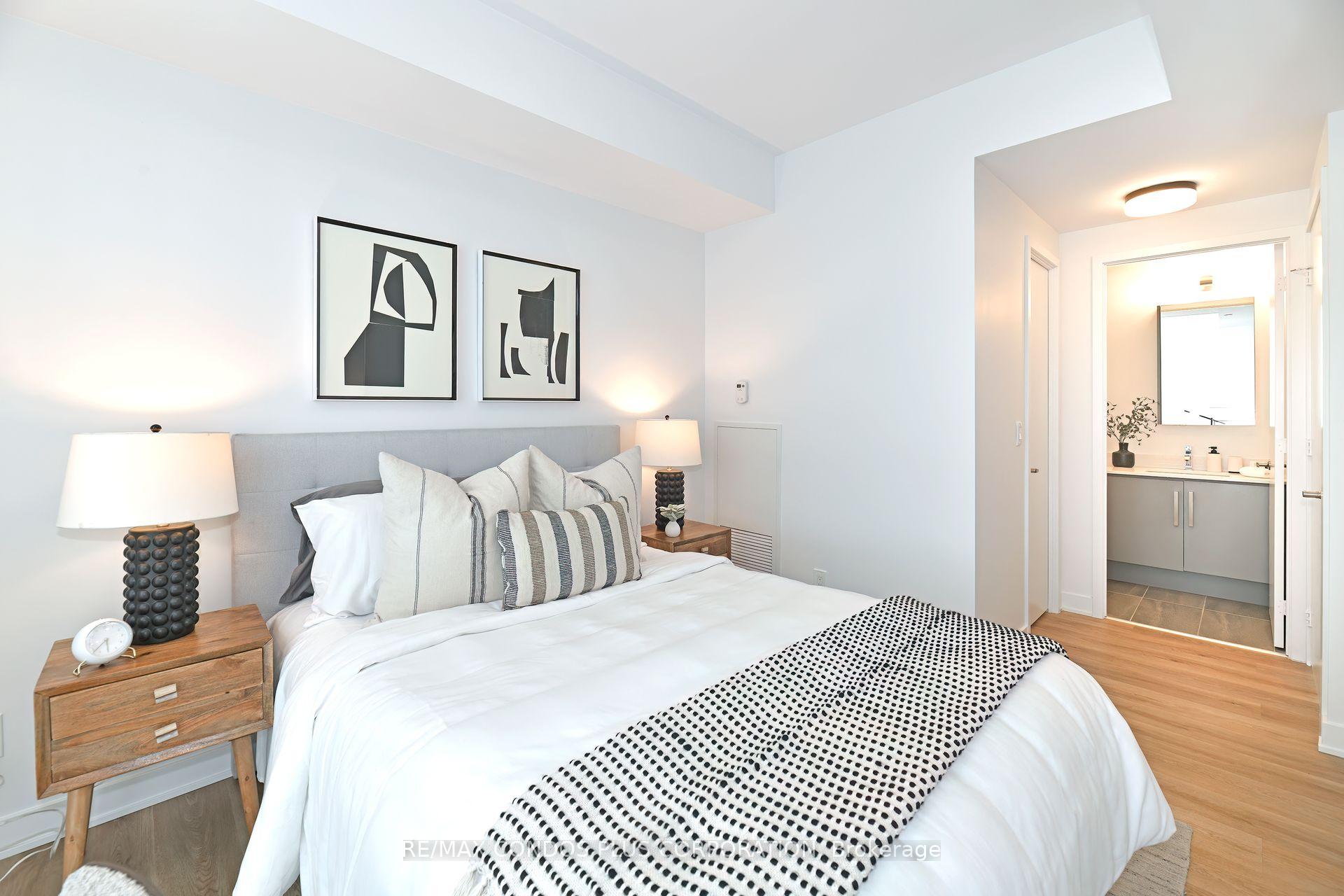 #901 - 5180 Yonge St, Toronto, ON M2N0K5 | 2 Bedroom 2 Bathroom Condo Apt | Image 19