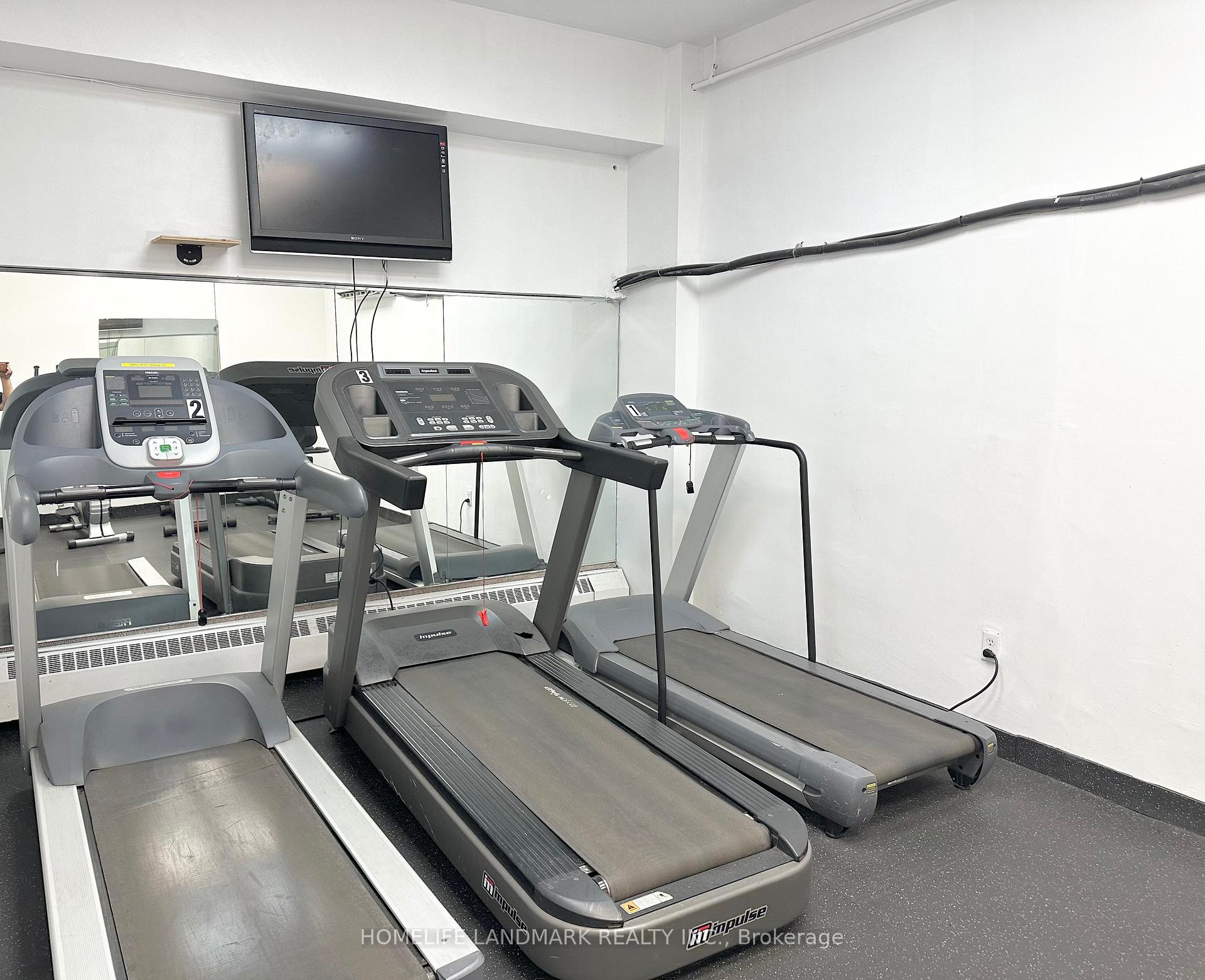 #312 - 100 Leeward Glwy, Toronto, ON M3C2Z1 | 1 Bedroom 1 Bathroom Condo Apt | Image 14