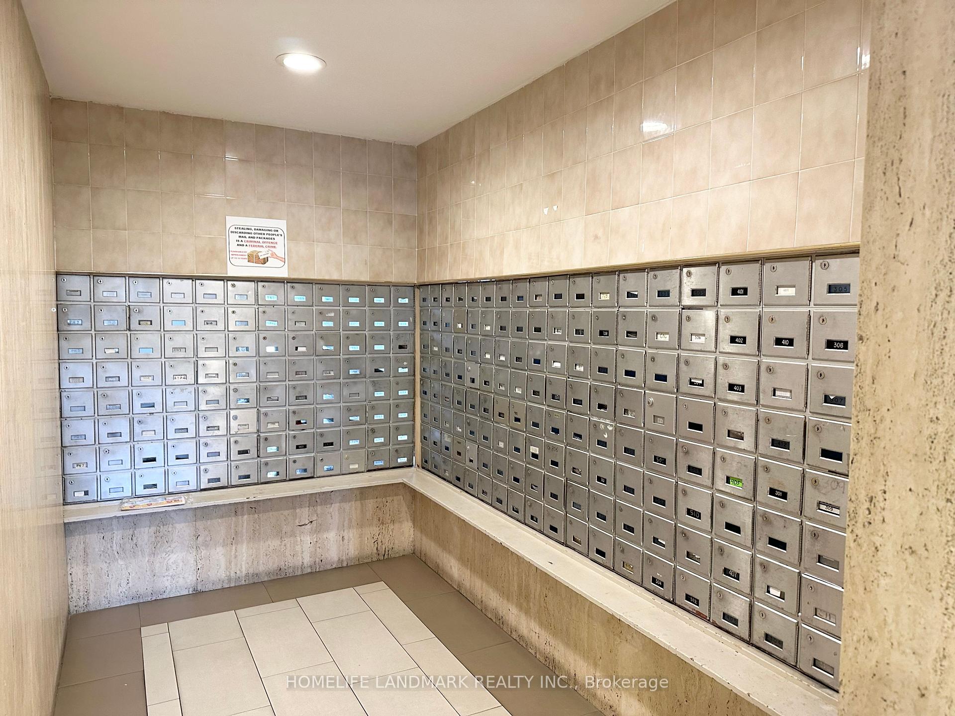 #312 - 100 Leeward Glwy, Toronto, ON M3C2Z1 | 1 Bedroom 1 Bathroom Condo Apt | Image 15