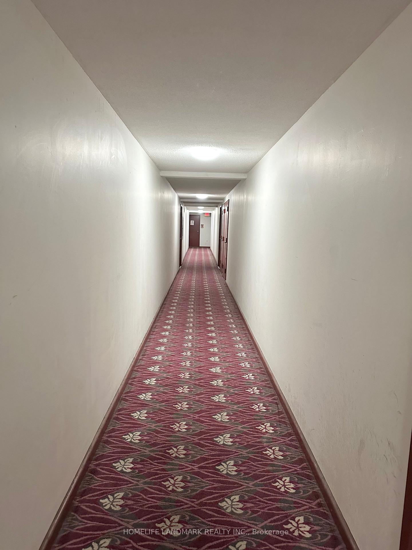 #312 - 100 Leeward Glwy, Toronto, ON M3C2Z1 | 1 Bedroom 1 Bathroom Condo Apt | Image 3