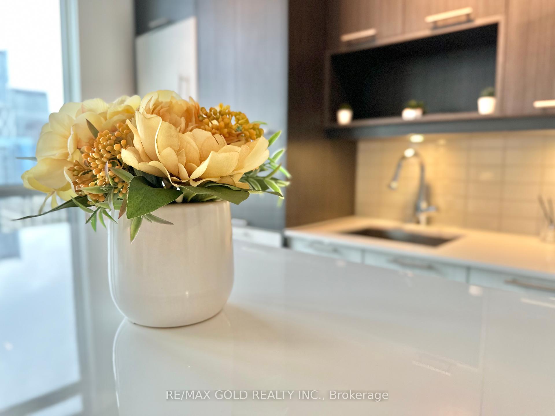 #2310 - 30 Nelson St, Toronto, ON M5V0H5 | 1 Bedroom 1 Bathroom Condo Apt | Image 23