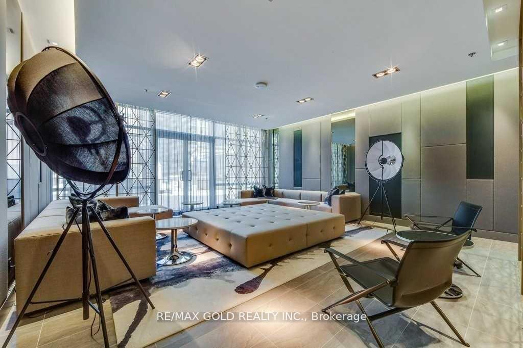 #2310 - 30 Nelson St, Toronto, ON M5V0H5 | 1 Bedroom 1 Bathroom Condo Apt | Image 37