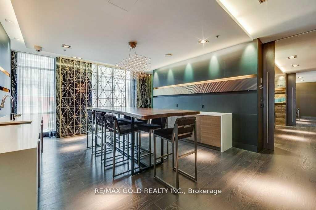 #2310 - 30 Nelson St, Toronto, ON M5V0H5 | 1 Bedroom 1 Bathroom Condo Apt | Image 39