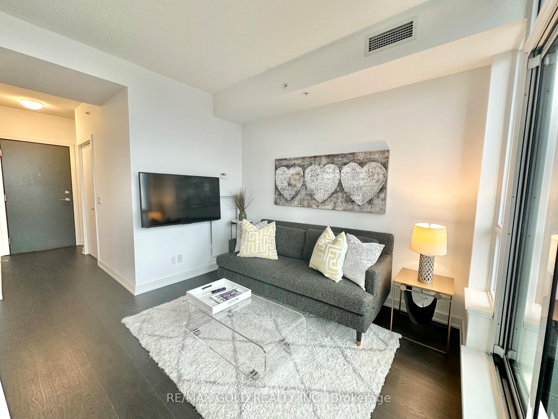 #2310 - 30 Nelson St, Toronto, ON M5V0H5 | 1 Bedroom 1 Bathroom Condo Apt | Image 6