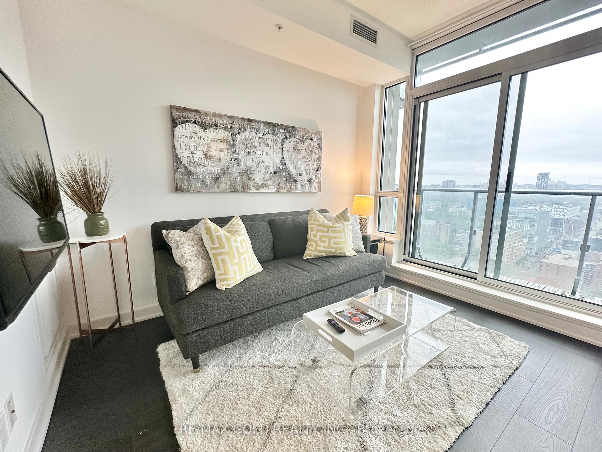 #2310 - 30 Nelson St, Toronto, ON M5V0H5 | 1 Bedroom 1 Bathroom Condo Apt | Image 7