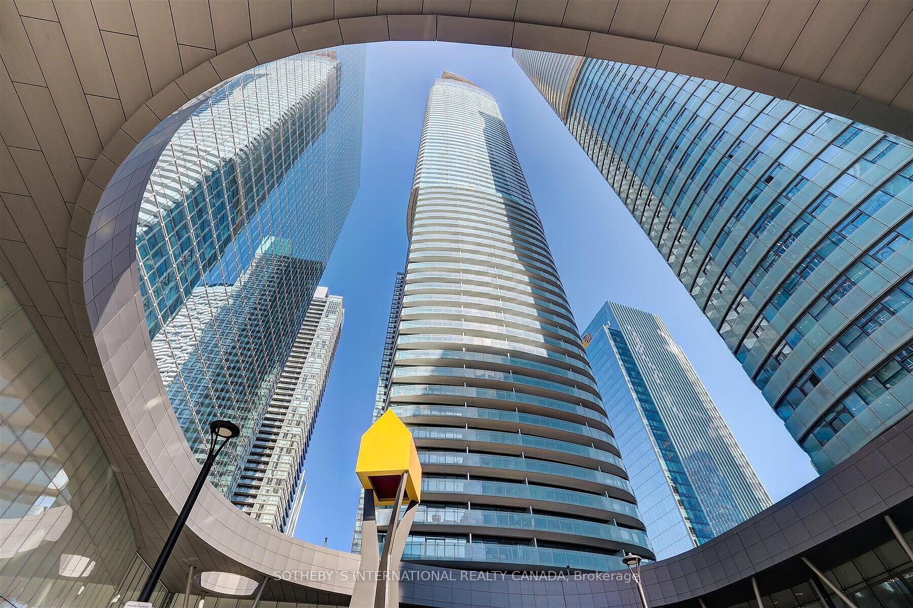 #4706 - 14 York St, Toronto, ON M5J0B1 | 1 Bedroom 1 Bathroom Condo Apt | Image 2