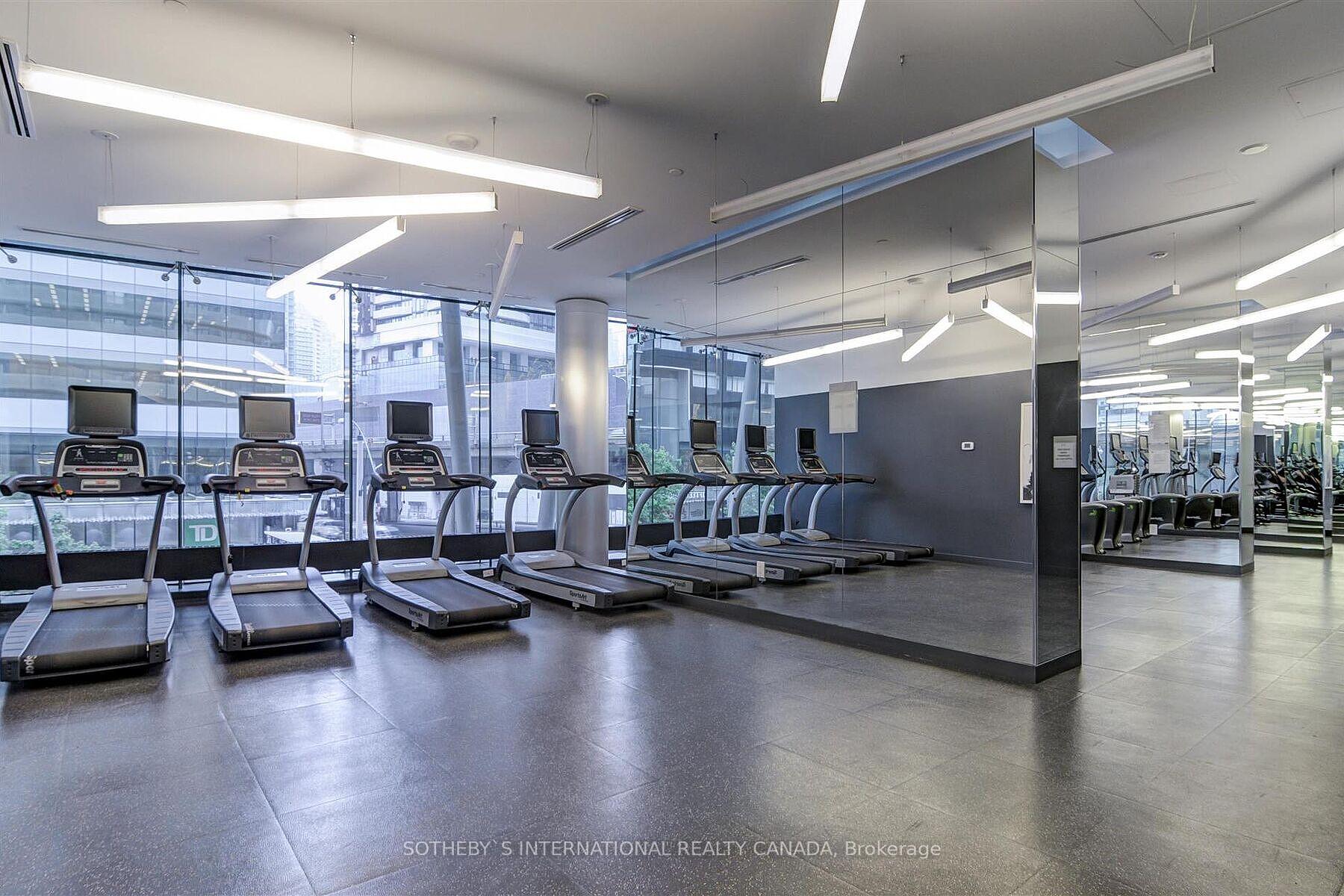 #4706 - 14 York St, Toronto, ON M5J0B1 | 1 Bedroom 1 Bathroom Condo Apt | Image 24