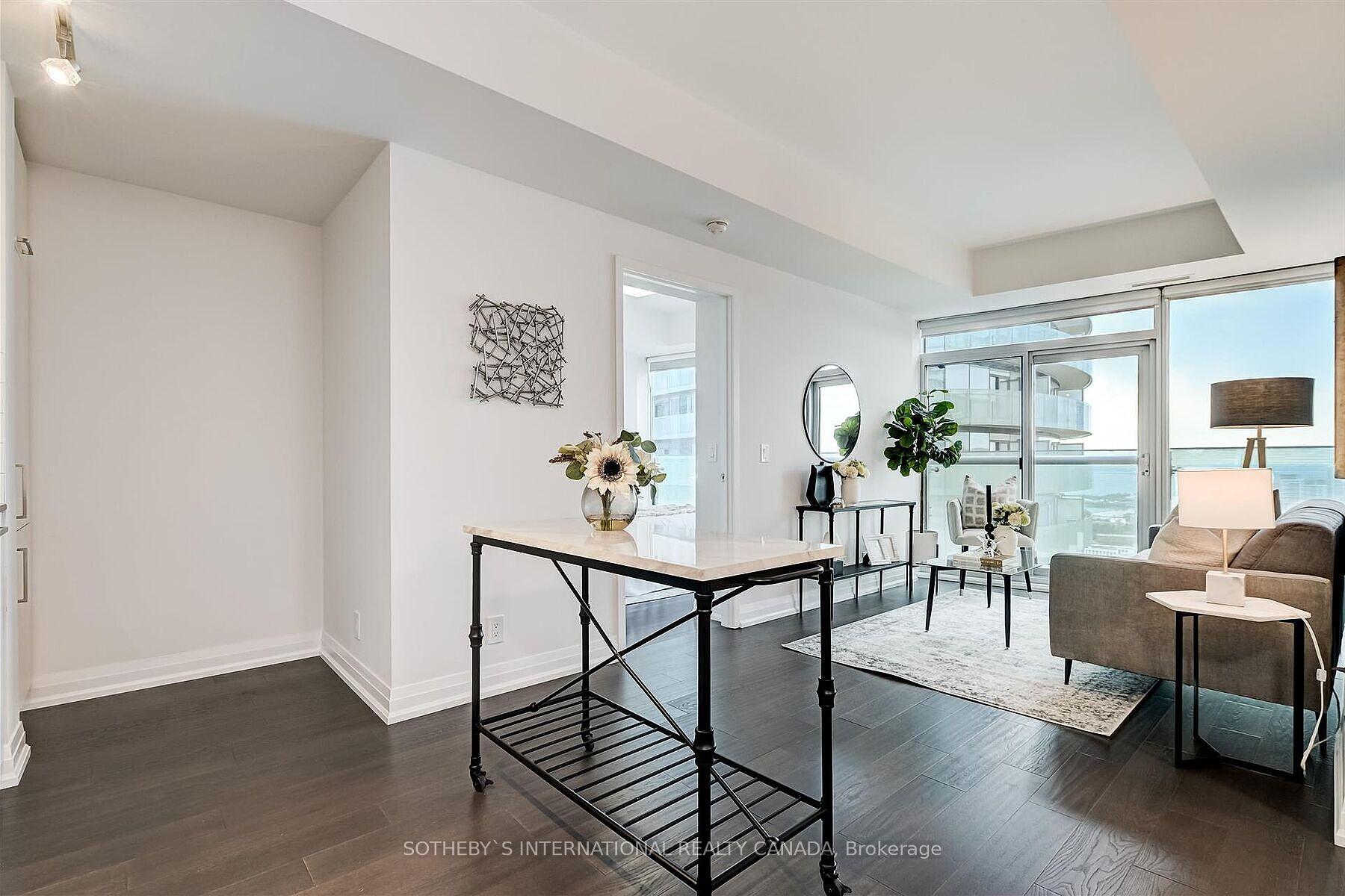 #4706 - 14 York St, Toronto, ON M5J0B1 | 1 Bedroom 1 Bathroom Condo Apt | Image 7