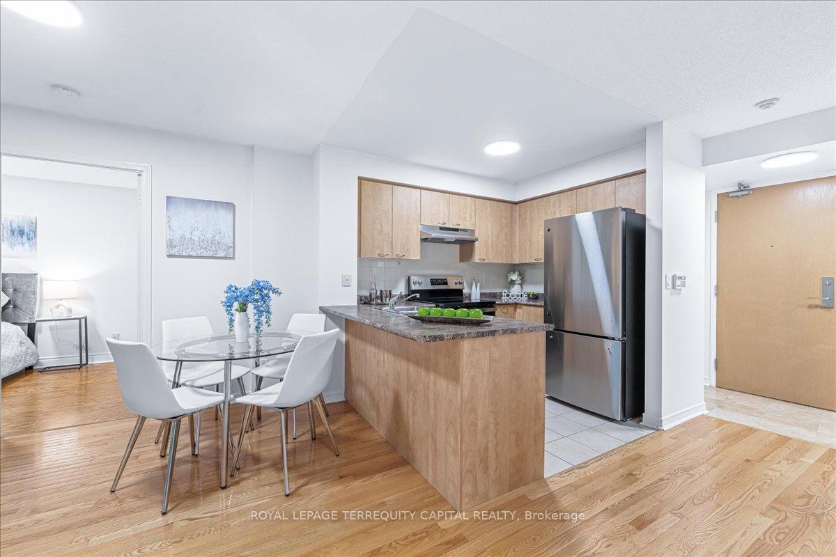 #205 - 503 Beecroft Rd, Toronto, ON M2N0A2 | 2 Bedroom 2 Bathroom Condo Apt | Image 17