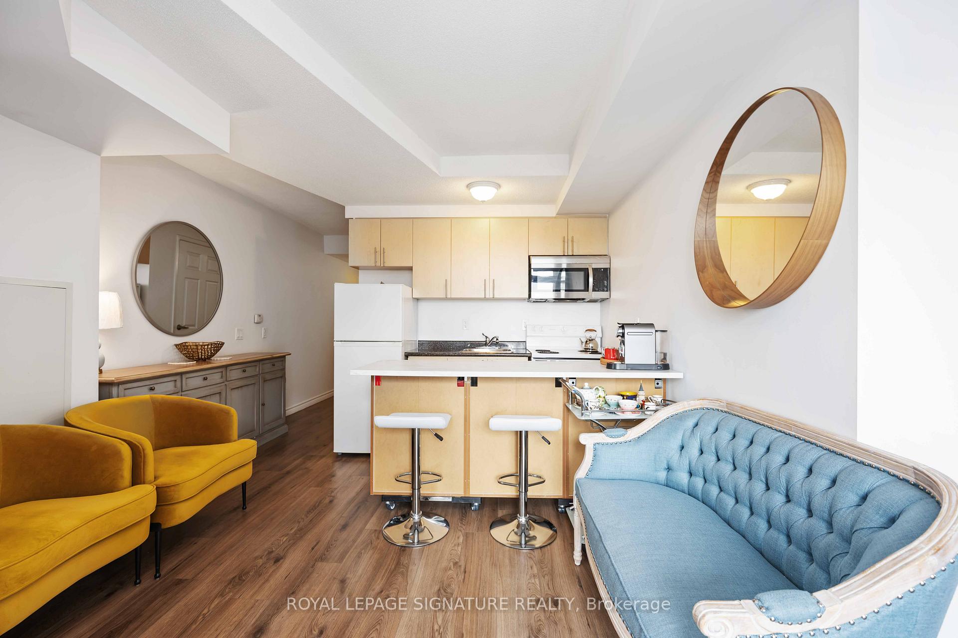 #703 - 15 Maplewood Ave, Toronto, ON M6C4B4 | 1 Bedroom 1 Bathroom Condo Apt | Image 13