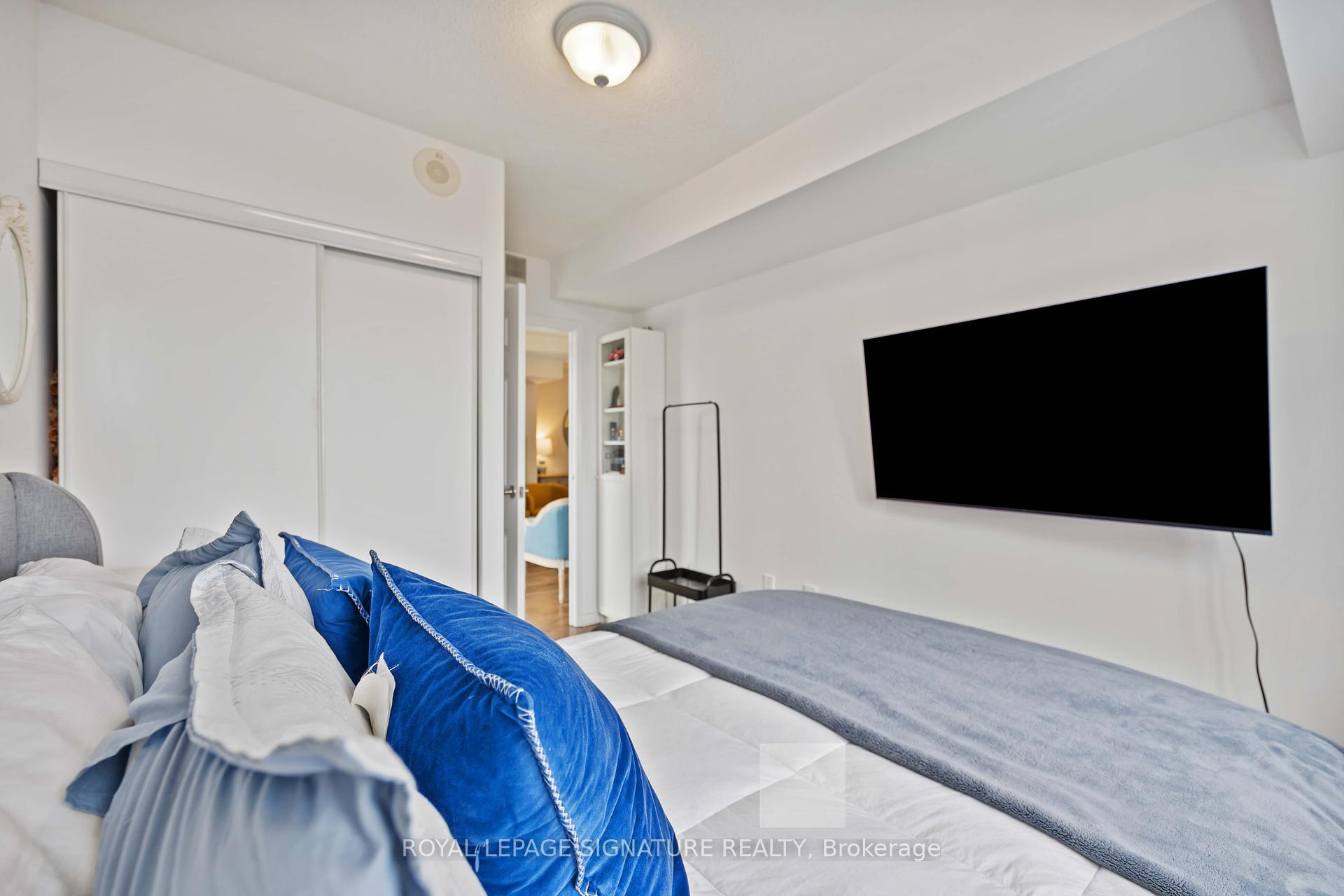 #703 - 15 Maplewood Ave, Toronto, ON M6C4B4 | 1 Bedroom 1 Bathroom Condo Apt | Image 21