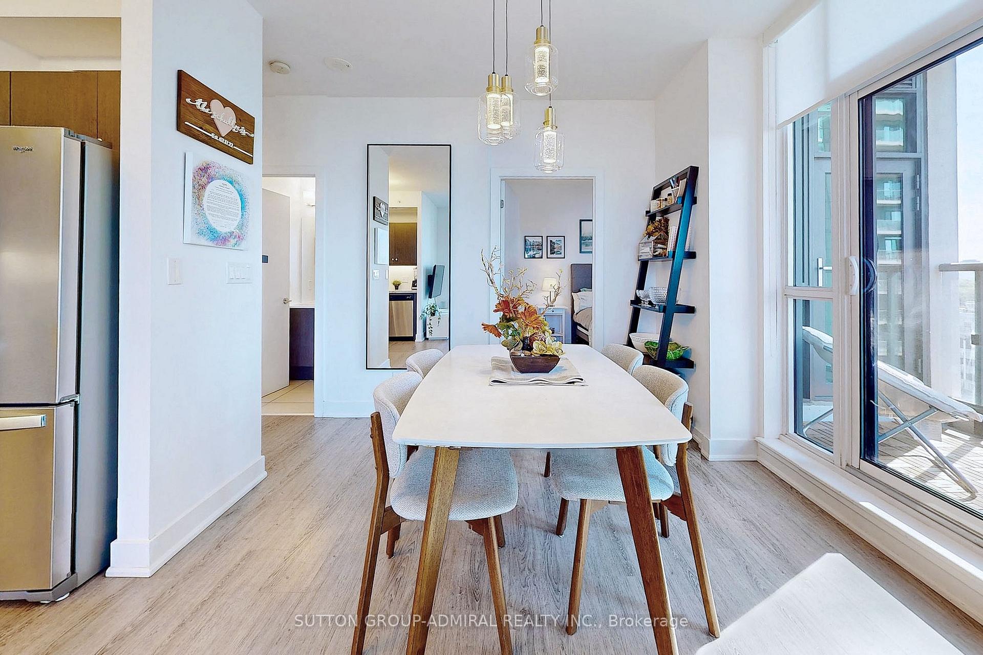 #907 - 1486 Bathurst St, Toronto, ON M5P3G9 | 1 Bedroom 1 Bathroom Condo Apt | Image 3