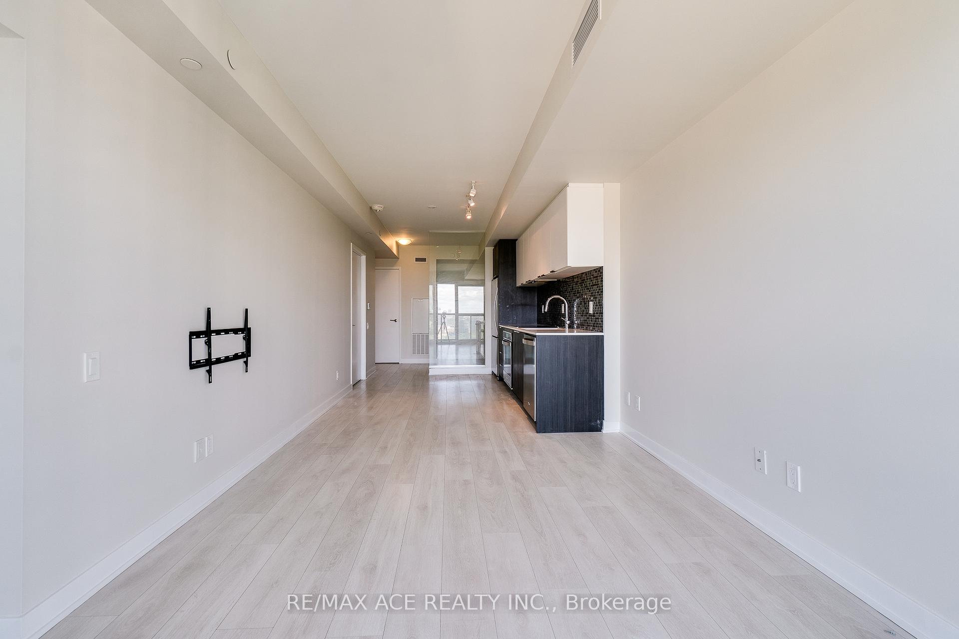 #2801 - 2 Sonic Way, Toronto, ON M3C0P2 | 1 Bedroom 1 Bathroom Condo Apt | Image 10